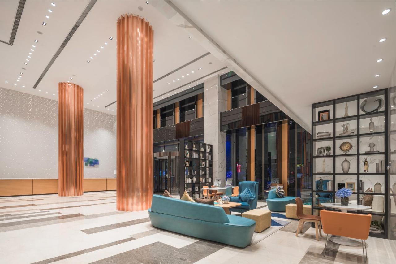Holiday Inn Express Qingdao Chengyang Central By Ihg Exterior photo