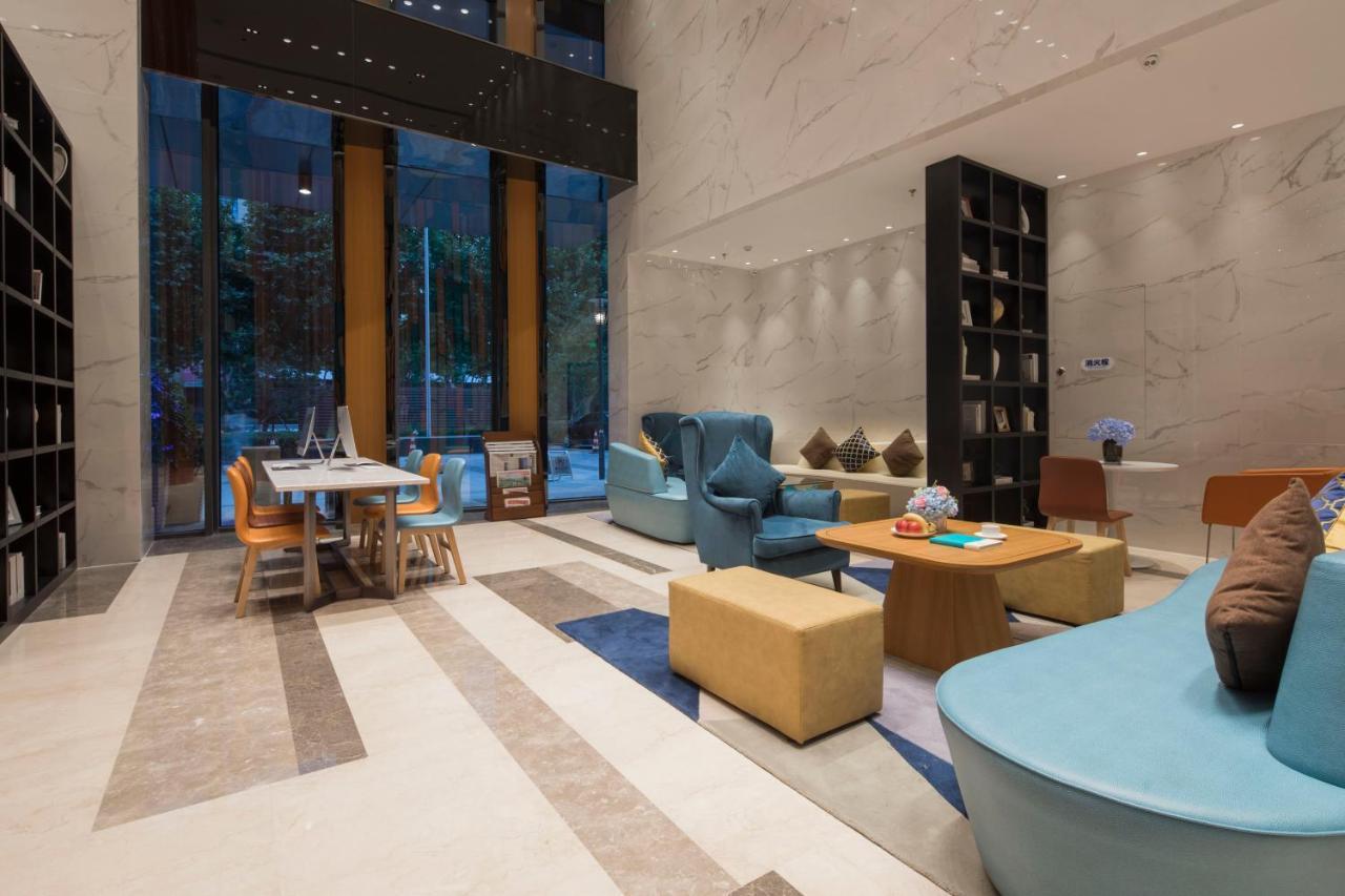 Holiday Inn Express Qingdao Chengyang Central By Ihg Exterior photo