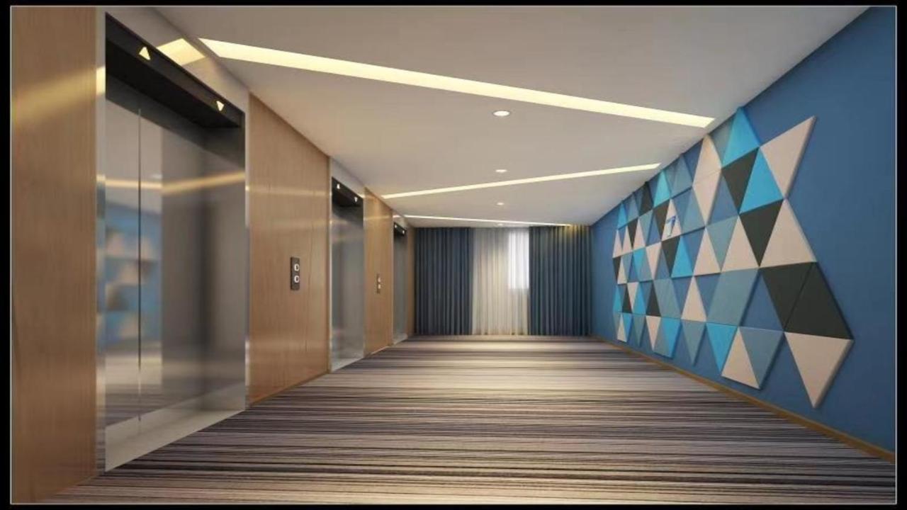 Holiday Inn Express Qingdao Chengyang Central By Ihg Exterior photo